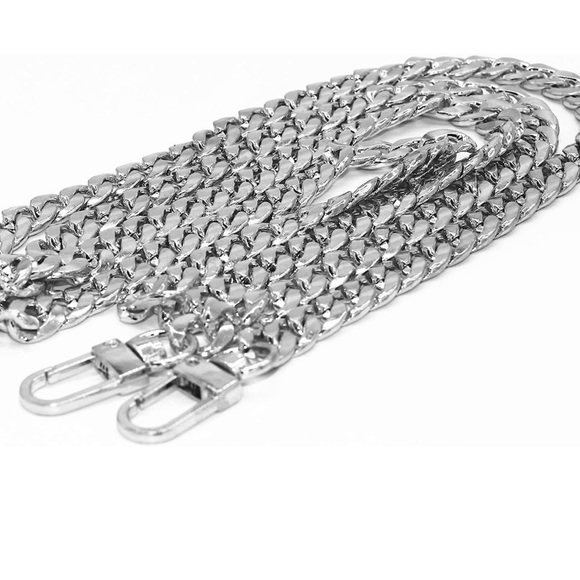 Accessories - 47” Flat Silver Purse Chain